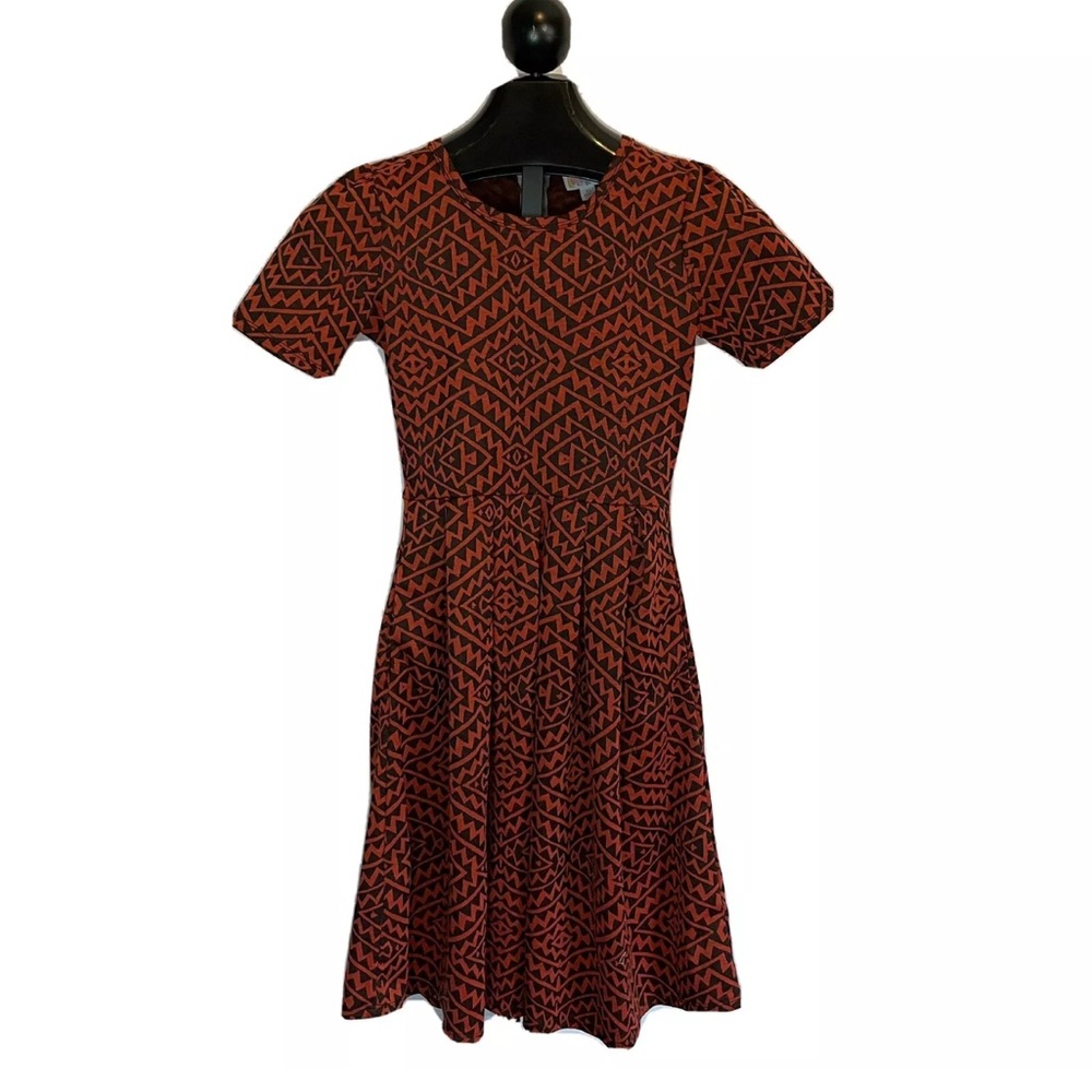 LuLaRoe Women's Size XS Red Black Geometric Patterned Amelia Dress
